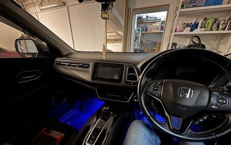 Honda Vezel, 2019 год, 2 150 000 рублей, 8 фотография