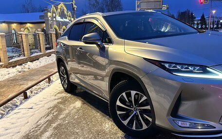 Lexus RX IV рестайлинг, 2020 год, 6 200 000 рублей, 6 фотография