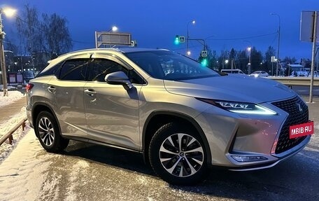 Lexus RX IV рестайлинг, 2020 год, 6 200 000 рублей, 5 фотография