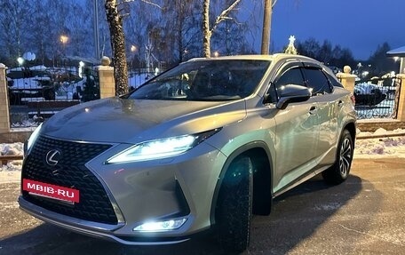 Lexus RX IV рестайлинг, 2020 год, 6 200 000 рублей, 10 фотография