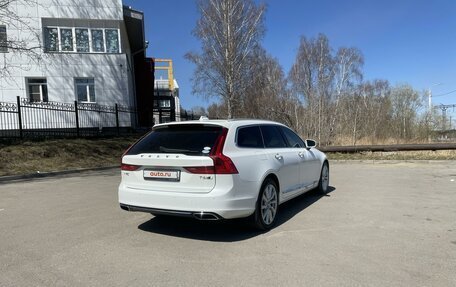 Volvo V90 II, 2017 год, 3 200 000 рублей, 4 фотография