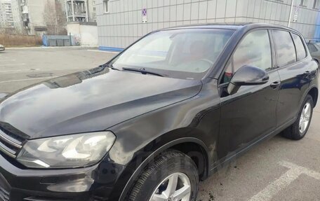 Volkswagen Touareg III, 2011 год, 2 135 000 рублей, 5 фотография