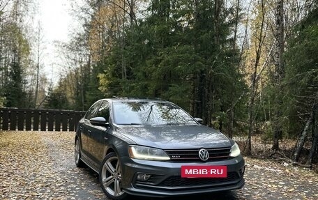 Volkswagen Jetta VI, 2016 год, 2 000 000 рублей, 2 фотография