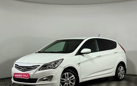 Hyundai Solaris II рестайлинг, 2015 год, 1 034 600 рублей, 1 фотография