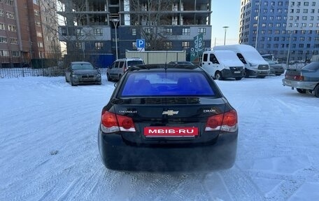 Chevrolet Cruze II, 2010 год, 640 000 рублей, 5 фотография