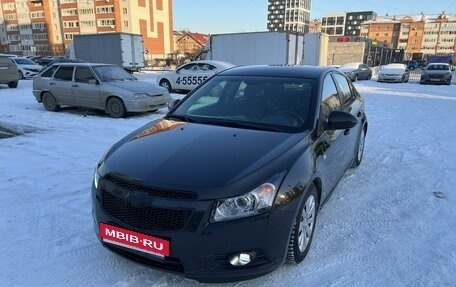 Chevrolet Cruze II, 2010 год, 640 000 рублей, 8 фотография