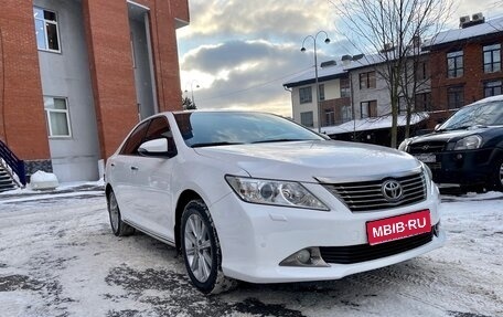 Toyota Camry, 2014 год, 2 190 000 рублей, 1 фотография