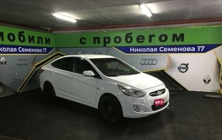 Hyundai Solaris II рестайлинг, 2014 год, 999 000 рублей, 1 фотография