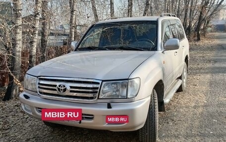 Toyota Land Cruiser 100 рестайлинг 2, 2000 год, 1 650 000 рублей, 7 фотография