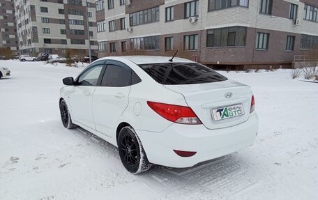 Hyundai Solaris II рестайлинг, 2014 год, 999 000 рублей, 5 фотография