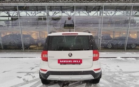 Skoda Yeti I рестайлинг, 2016 год, 1 498 000 рублей, 7 фотография