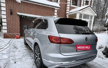 Volkswagen Touareg III, 2018 год, 6 500 000 рублей, 8 фотография