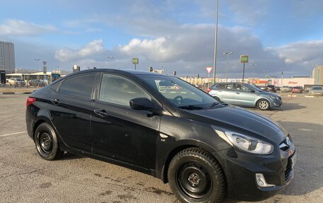 Hyundai Solaris II рестайлинг, 2013 год, 900 000 рублей, 7 фотография