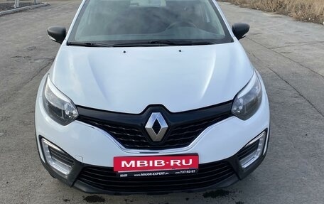 Renault Kaptur I рестайлинг, 2018 год, 1 350 000 рублей, 3 фотография