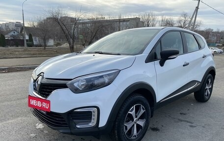 Renault Kaptur I рестайлинг, 2018 год, 1 350 000 рублей, 2 фотография