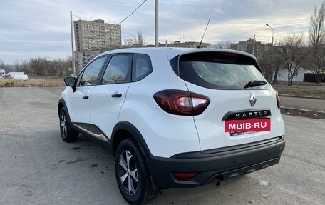 Renault Kaptur I рестайлинг, 2018 год, 1 350 000 рублей, 6 фотография