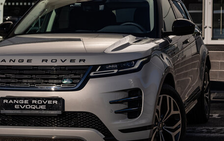 Land Rover Range Rover Evoque II, 2024 год, 7 495 000 рублей, 3 фотография