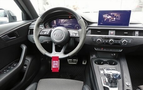 Audi A4, 2019 год, 3 790 000 рублей, 10 фотография