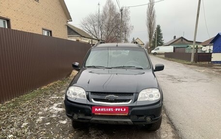 Chevrolet Niva I рестайлинг, 2014 год, 535 000 рублей, 2 фотография