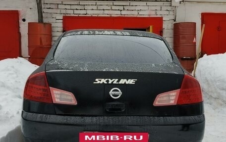 Nissan Skyline, 2002 год, 520 000 рублей, 3 фотография