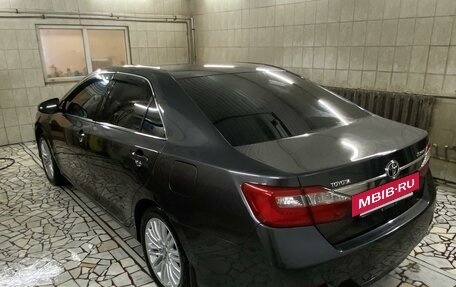 Toyota Camry, 2013 год, 1 800 000 рублей, 13 фотография