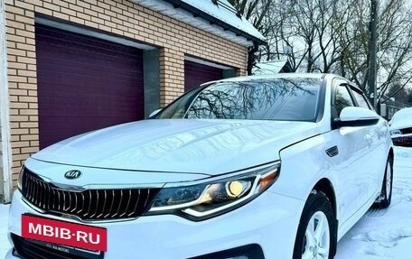 KIA Optima IV, 2019 год, 1 390 000 рублей, 4 фотография