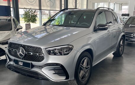 Mercedes-Benz GLE, 2024 год, 17 500 000 рублей, 3 фотография