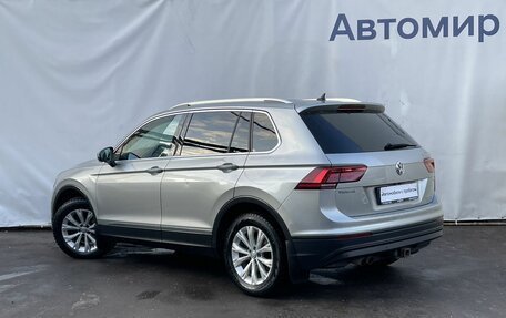 Volkswagen Tiguan II, 2017 год, 2 080 000 рублей, 7 фотография