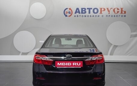 Toyota Camry, 2014 год, 1 888 000 рублей, 4 фотография