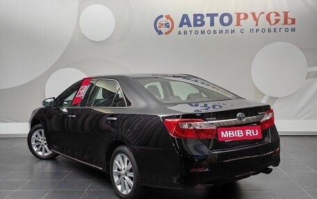 Toyota Camry, 2014 год, 1 888 000 рублей, 2 фотография