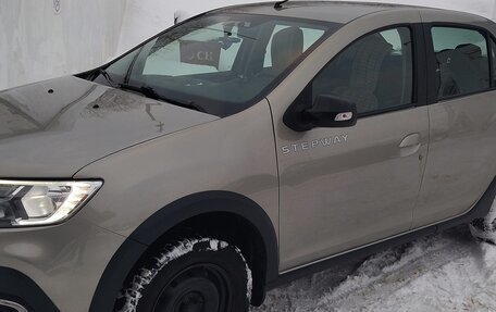 Renault Logan II, 2019 год, 1 450 000 рублей, 4 фотография