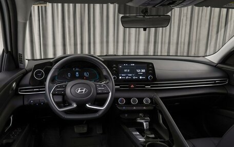 Hyundai Elantra, 2023 год, 2 259 000 рублей, 6 фотография