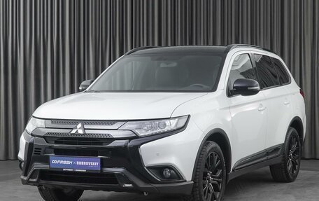 Mitsubishi Outlander III рестайлинг 3, 2021 год, 3 050 000 рублей, 5 фотография