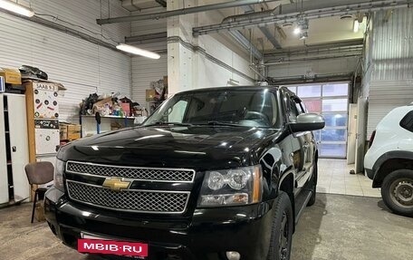 Chevrolet Tahoe III, 2008 год, 1 750 000 рублей, 3 фотография