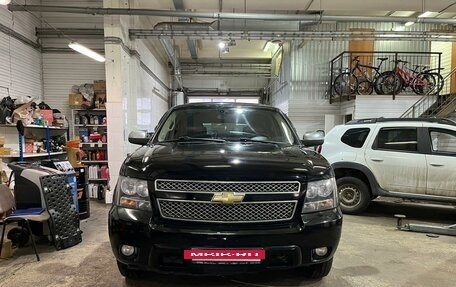 Chevrolet Tahoe III, 2008 год, 1 750 000 рублей, 4 фотография