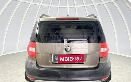 Skoda Yeti I рестайлинг, 2011 год, 745 300 рублей, 7 фотография