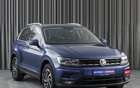 Volkswagen Tiguan II, 2018 год, 2 449 000 рублей, 1 фотография