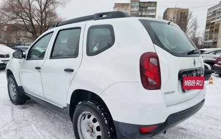 Renault Duster I рестайлинг, 2017 год, 1 239 000 рублей, 2 фотография