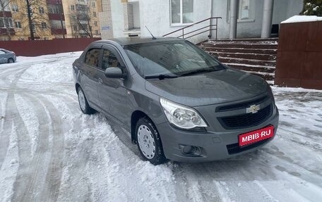 Chevrolet Cobalt II, 2013 год, 620 000 рублей, 1 фотография