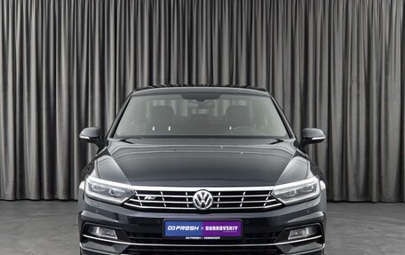 Volkswagen Passat B8 рестайлинг, 2018 год, 2 790 000 рублей, 3 фотография