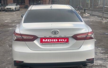 Toyota Camry, 2018 год, 2 500 000 рублей, 6 фотография