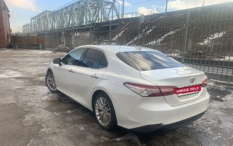 Toyota Camry, 2018 год, 2 500 000 рублей, 7 фотография