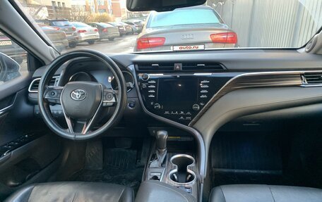 Toyota Camry, 2018 год, 2 500 000 рублей, 20 фотография