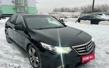 Honda Accord VIII рестайлинг, 2011 год, 1 070 000 рублей, 2 фотография