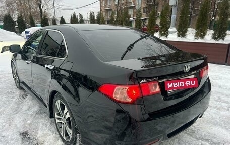 Honda Accord VIII рестайлинг, 2011 год, 1 070 000 рублей, 4 фотография