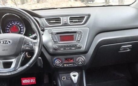 KIA Rio III рестайлинг, 2012 год, 750 000 рублей, 17 фотография