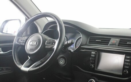 KIA Rio IV, 2018 год, 1 580 000 рублей, 9 фотография