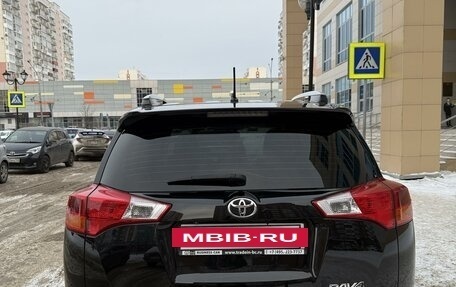 Toyota RAV4, 2014 год, 2 200 000 рублей, 5 фотография