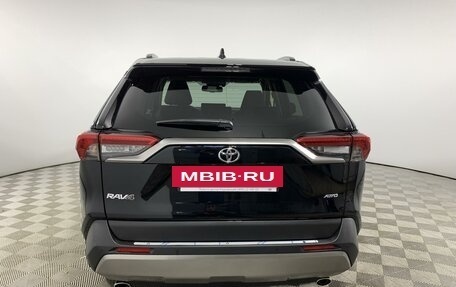 Toyota RAV4, 2024 год, 5 995 000 рублей, 6 фотография