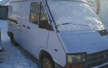 Renault Trafic, 1992 год, 300 000 рублей, 2 фотография